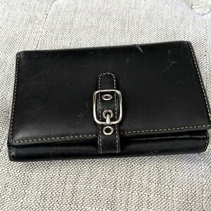 Used Authentic 6.5 x 4 Leather Wallet Black